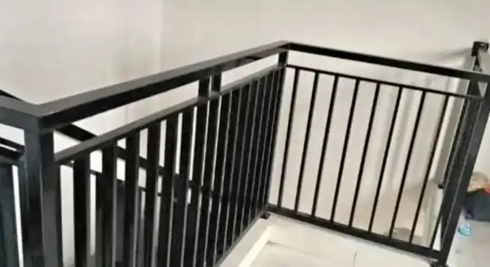 Pagar minimalis