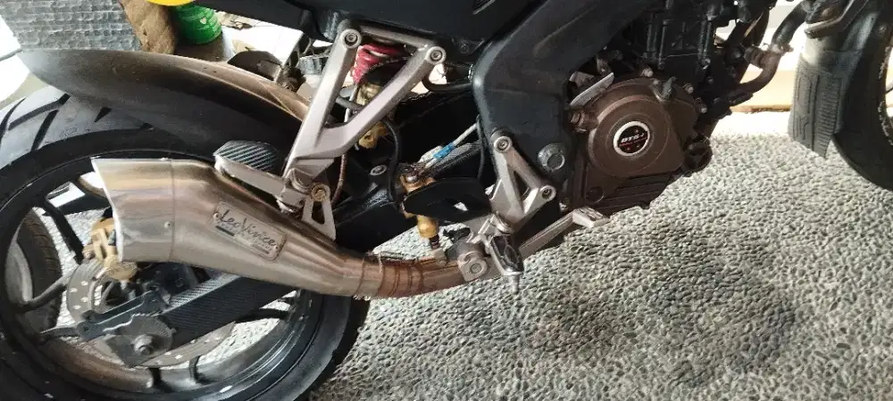 Knalpot Racing full sistem Leovince kawasaki Pulsar 200ns KTM duke Rc