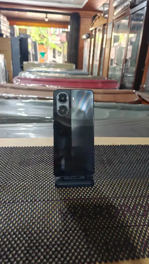 xiaomi poco X7 pro 5G 12GB / 512GB, face id on, android 16