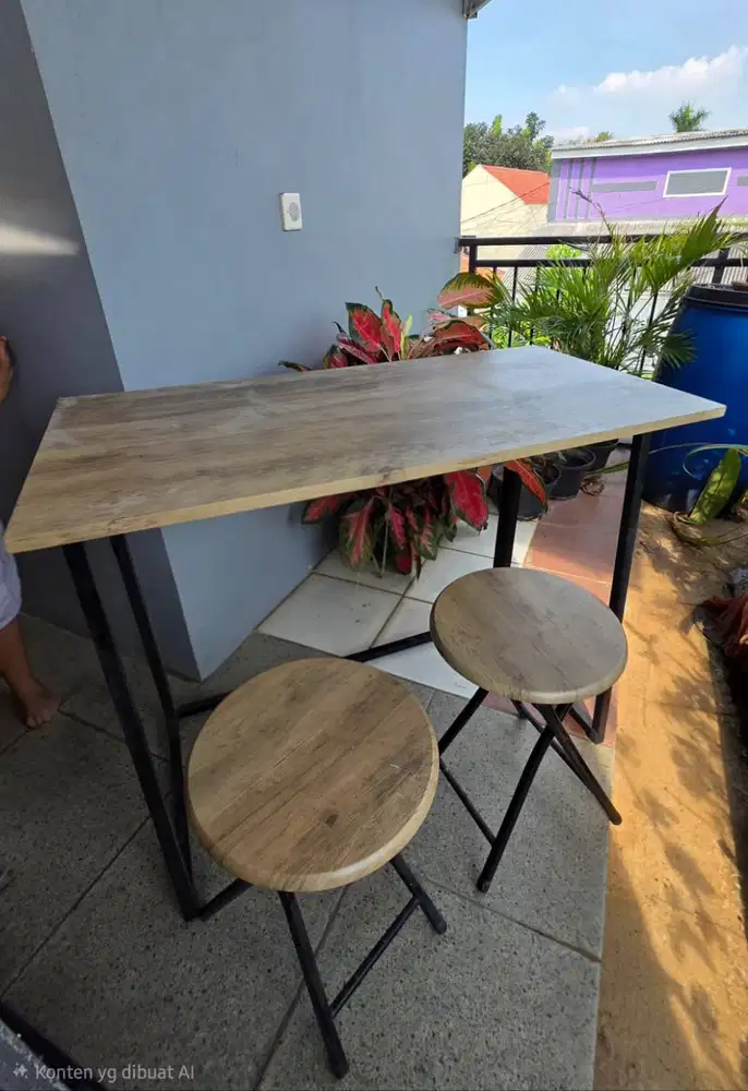Informa Lexi Set Meja Makan 2 Bangku - Cokelat Beech Dining Table Set