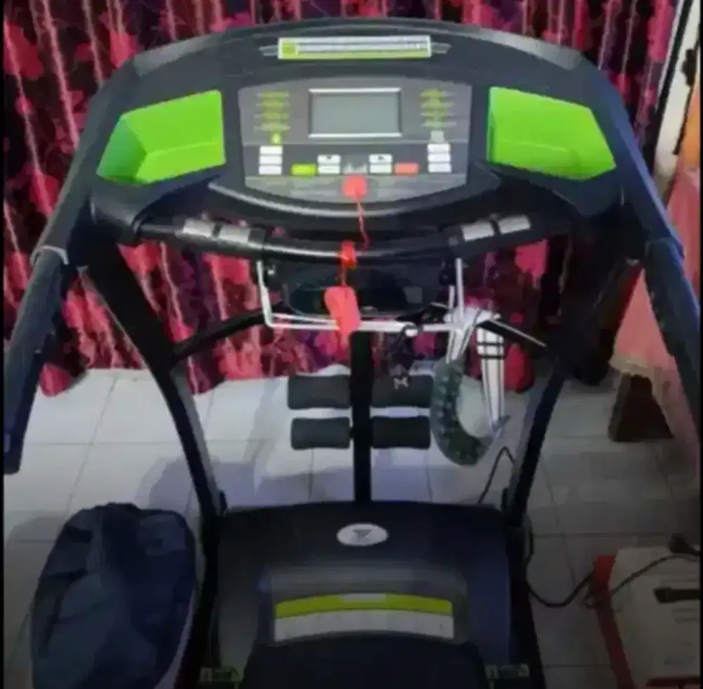 Treadmill Elektrik Total Fitness