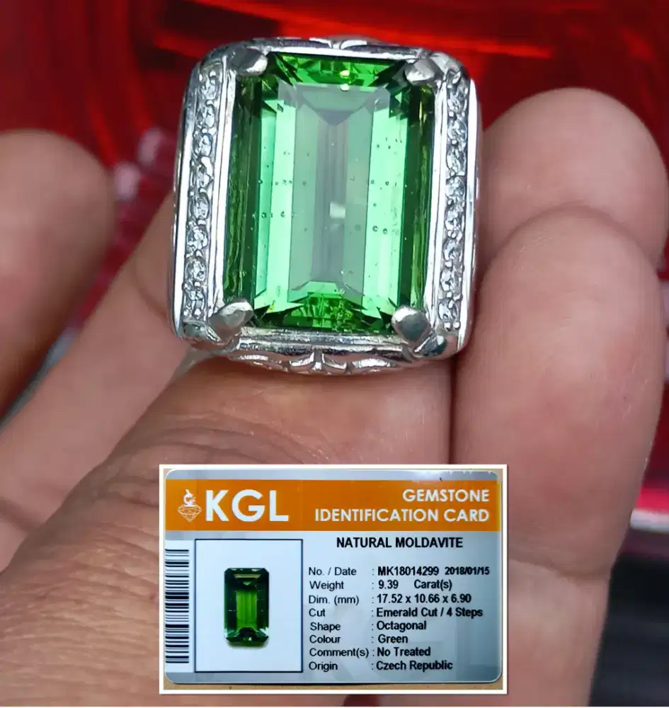 Moldavite Tektite Hq KGL Lab