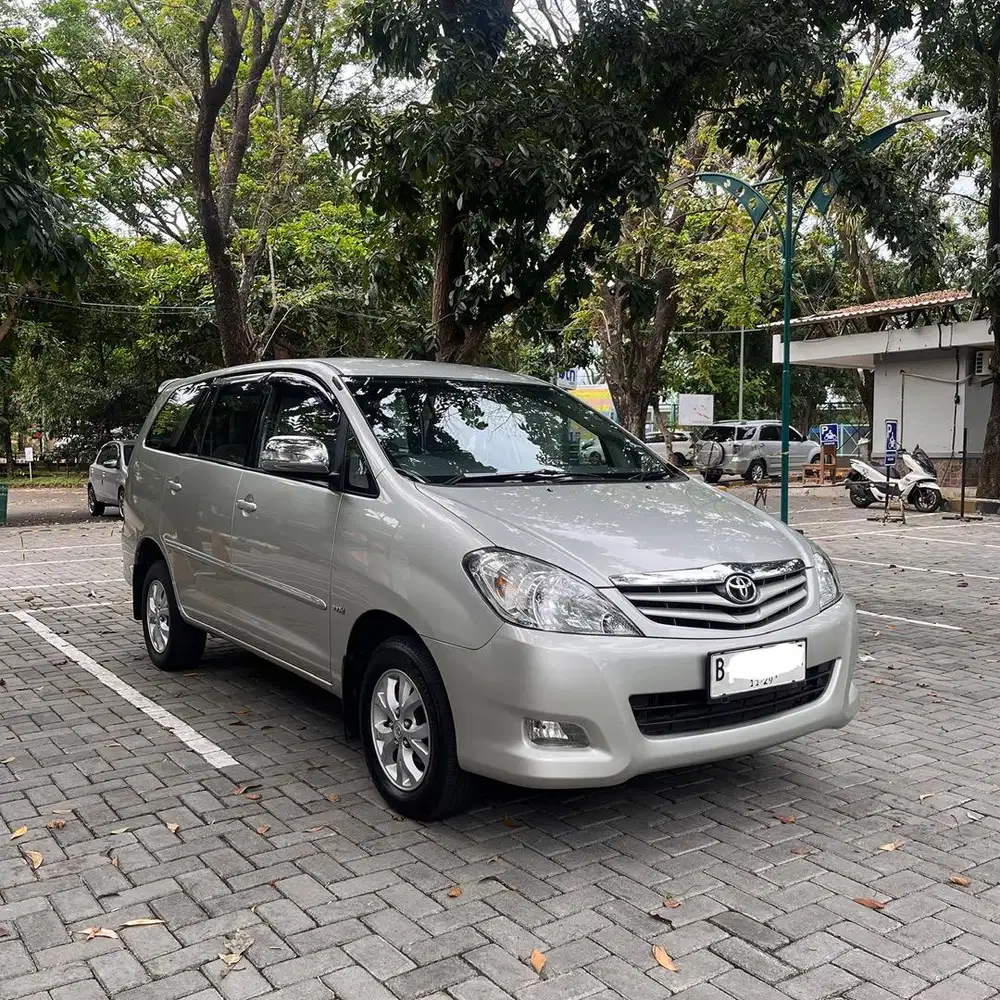 KIJANG INNOVA 2.0 G LUXURY MATIC 2009