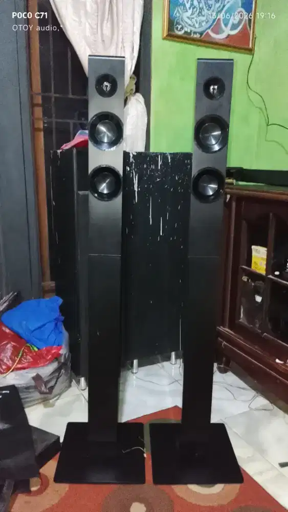Sepasang spekr pasif model tower panasonic
