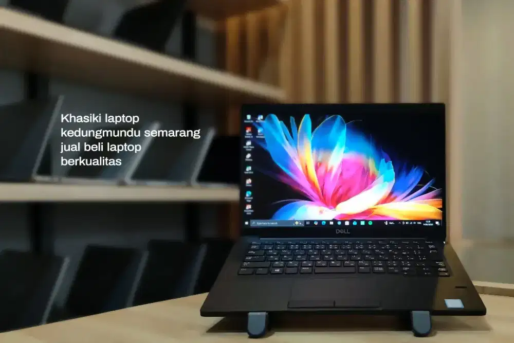 Dell bisnis latitude 7390 i5 ram 8gb slim ips Fhd
