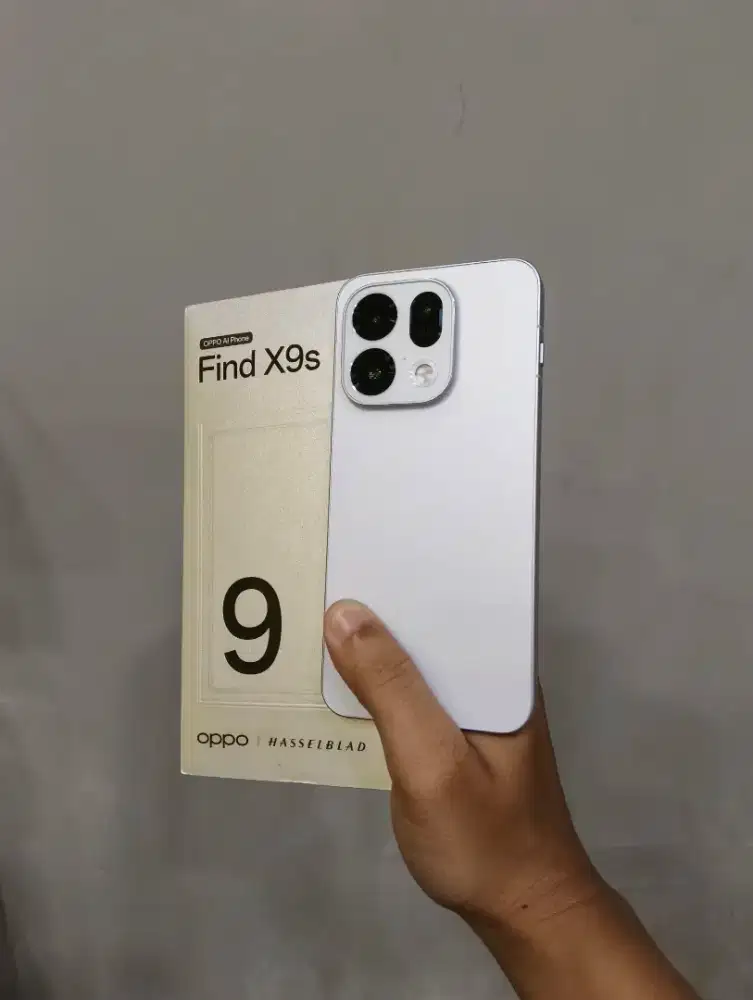 Jual Oppo Find X9s Second Ram 12/256Gb Likenew Fullset Garansi Aktif