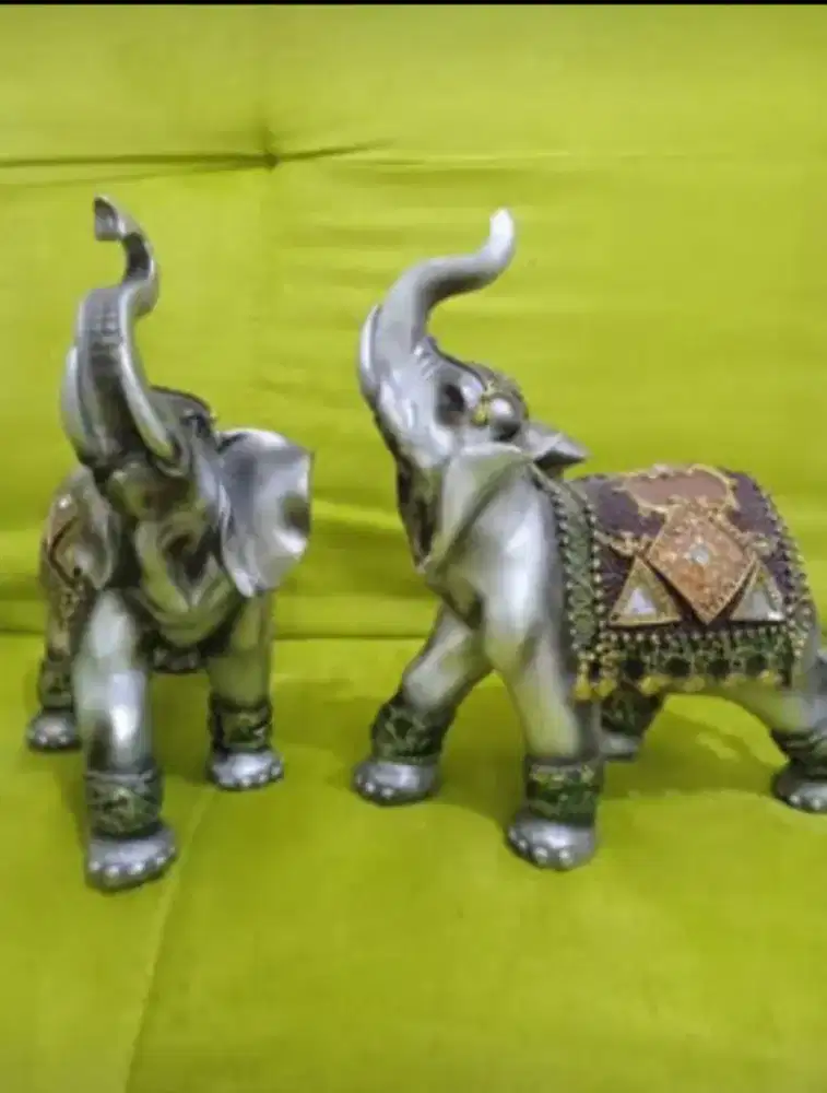 Patung gajah bahan resin asli dr thailand