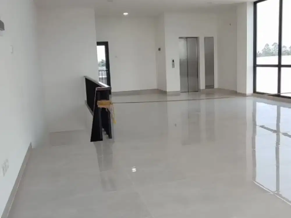 Northridge Studio Loft 4 Lantai Hook Hadap Jalan Raya