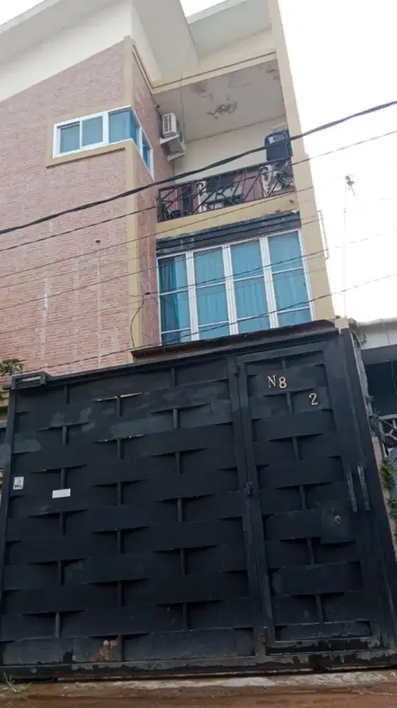 Rumah beserta prabot bs nego
