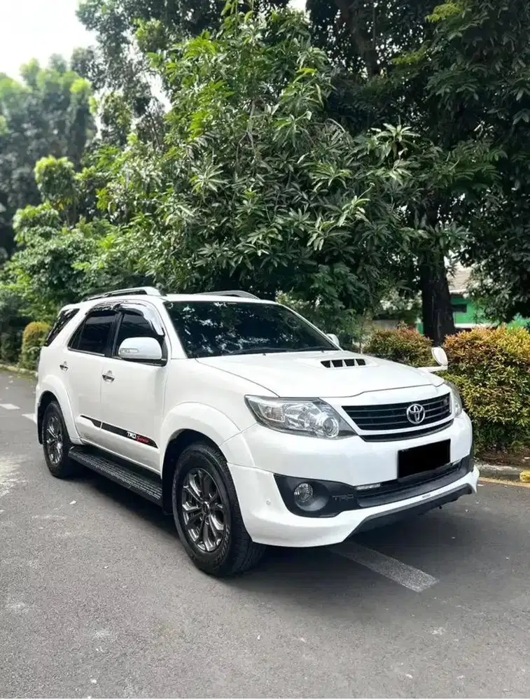 TOYOTA FORTUNER 2014 TRD