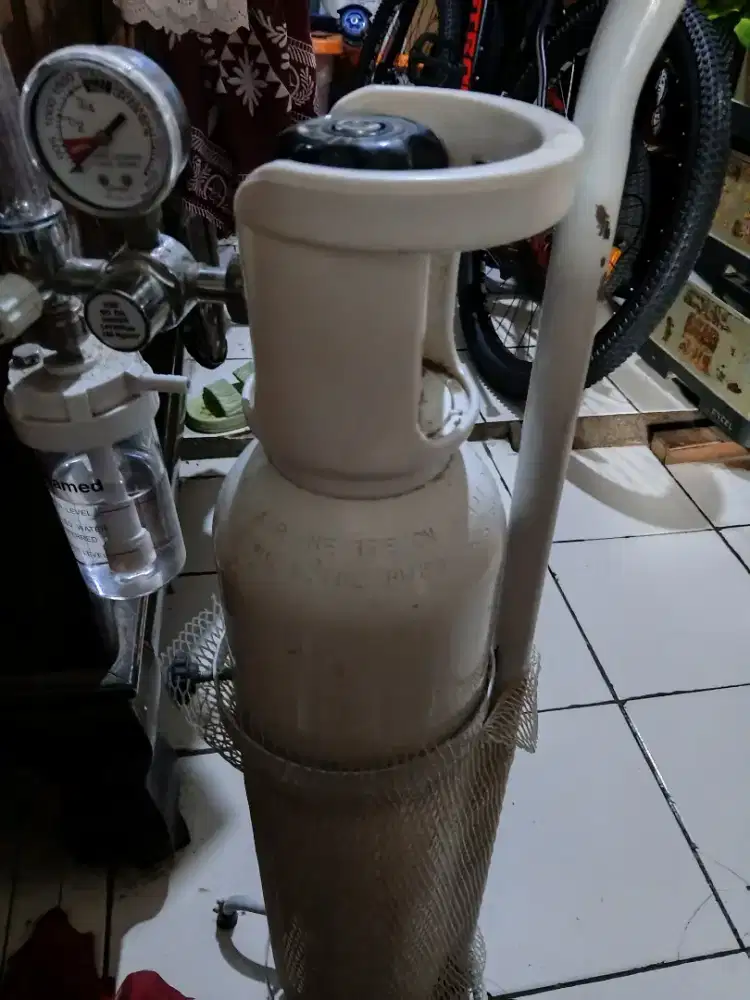 Tabung oksigen 1m3