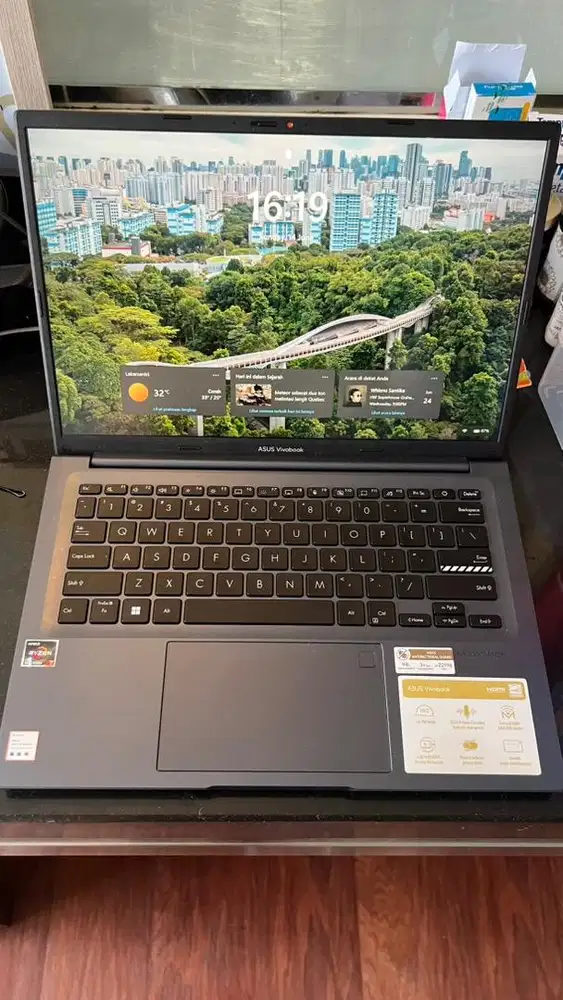 Asus Vivobook 14X M1403 AMD Ryzen 7 5800HS With Radeon Graphics 3.2Ghz