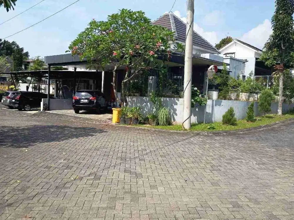 RUMAH HOOK BSB VILLAGE, INVESTASI MASA DEPAN