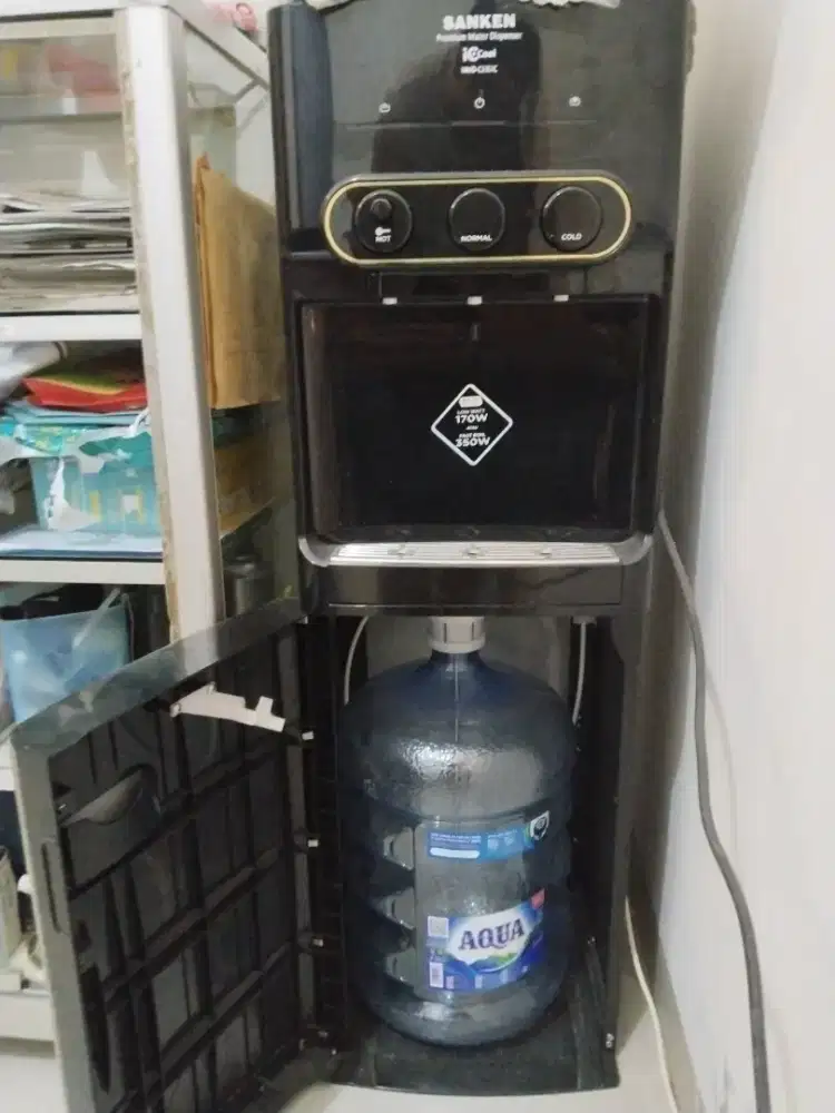 Dispenser sanken