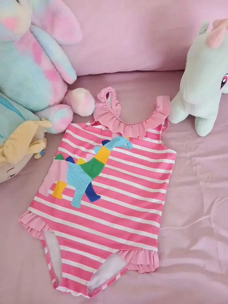 Baju renang bayi perempuan Mothercare Frill Swimsuit Pink 5-6 yrs