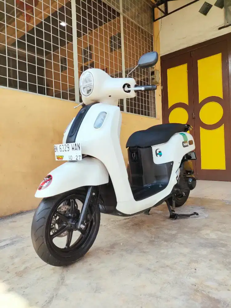 Yamaha Fazzio / Fazzio 125 2022, White Premium Metalic, Unit Mulus.