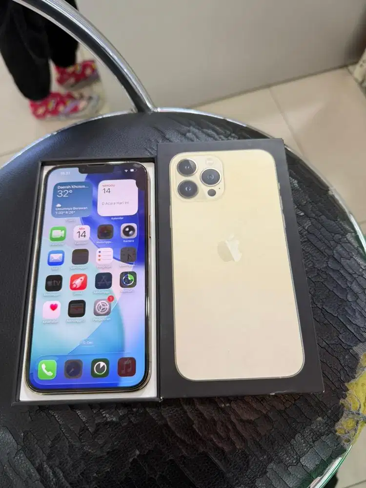 Iphone 13 promax 256GB fulset mines lcd tompel seperti di foto