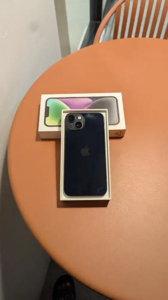 iPhone 14 256GB iBox
