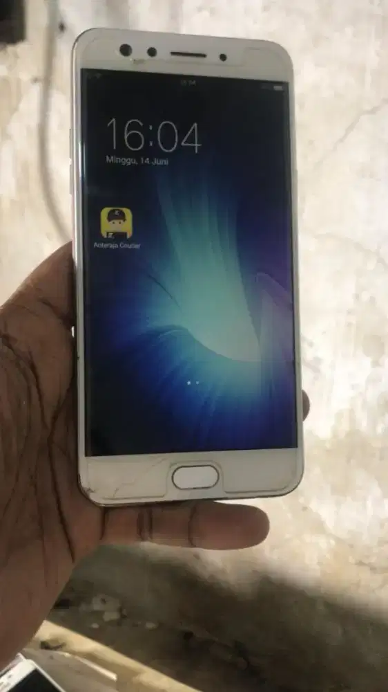 Oppo F3 ram 4/64 4G