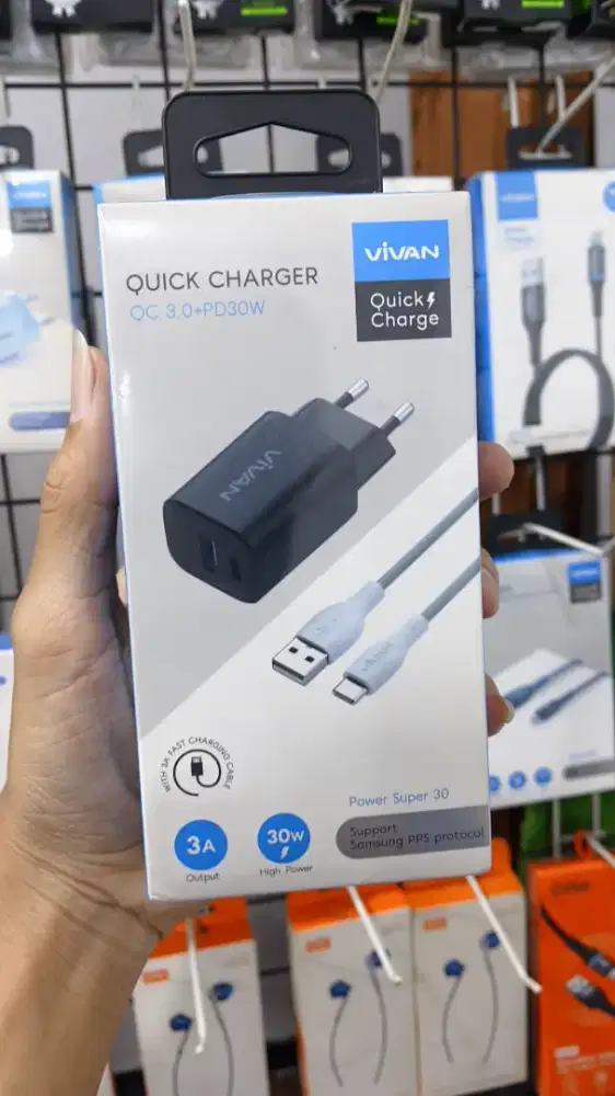 TRAVEL CHARGER VIVAN POWER SUPER 30