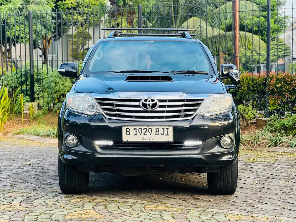KM LOW ASLI |FORTUNER 2.5 G VNT AT SOLAR 2013 WARNA HITAM DIESEL BIASA