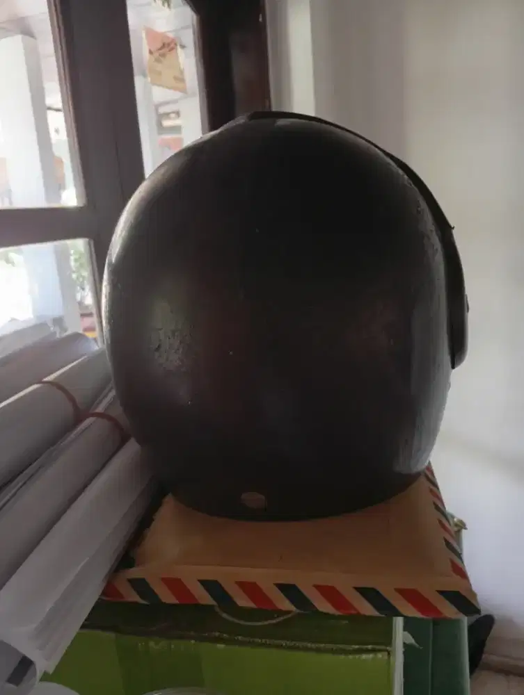 Helm ber SNI merek makaci edition