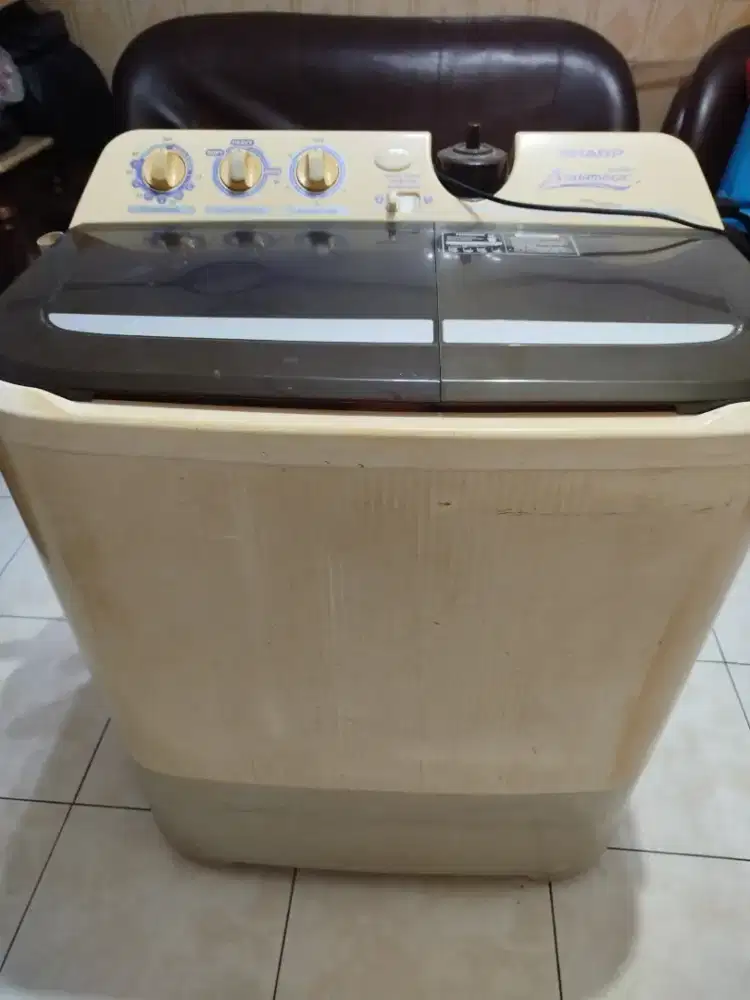 Mesin cuci bekas