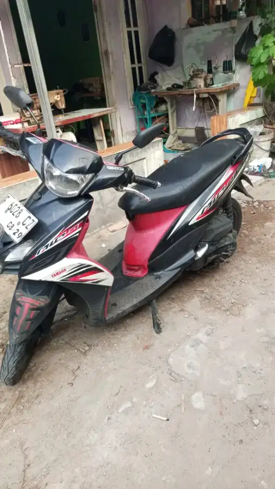 YAMAHA MIO tangan pertama
