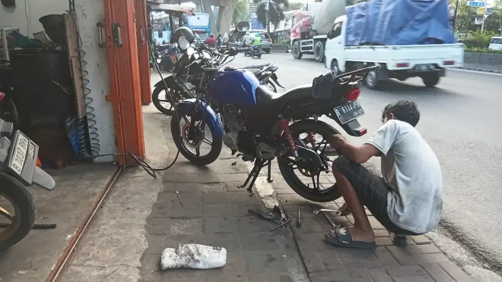 Suzuki Thunder 125