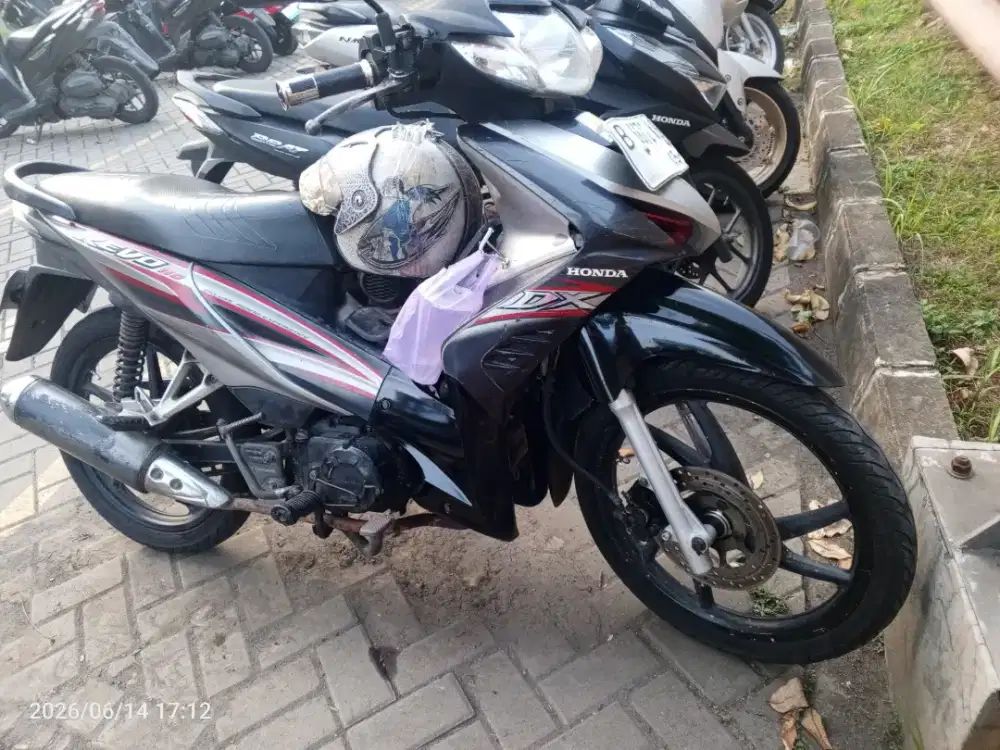 Honda Revo absolute 2011