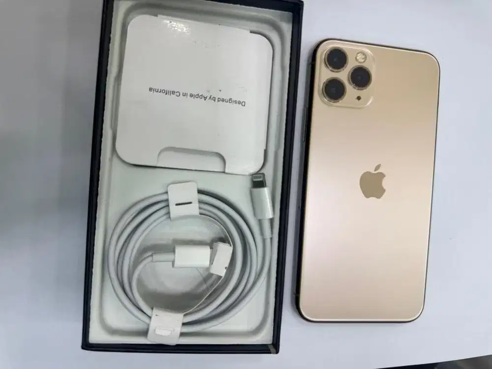 Iphone 11 pro 256gb cuma baru satu