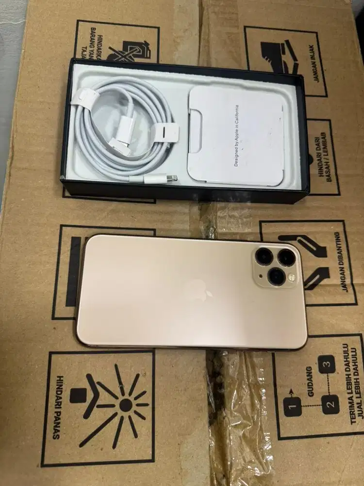 Iphone 11 pro 256gb terbaru sih