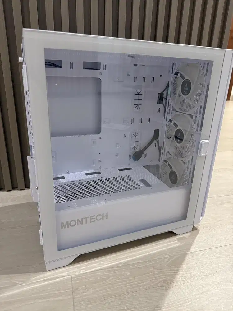 MONTECH Air100 ARGB