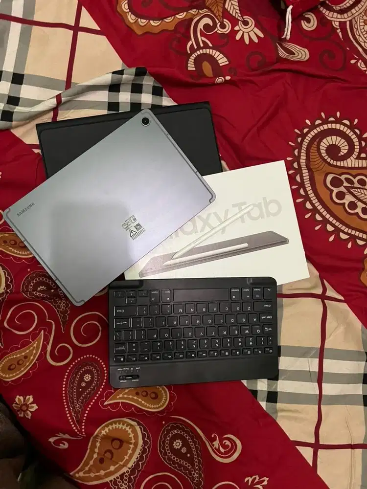 Dijual tab samsung S10 Lite 128 Gb, wifi only!!
