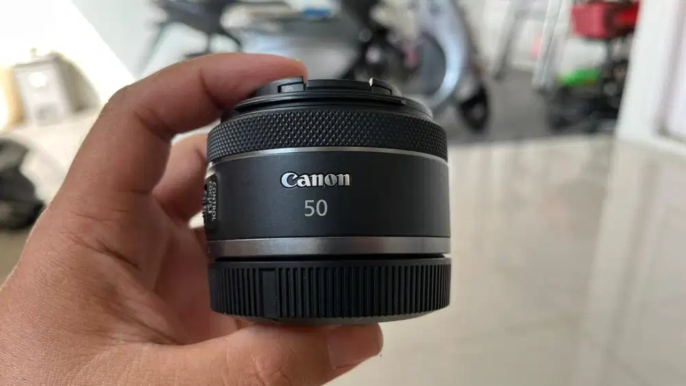 Lensa Camera Canon RF 50mm F1.8