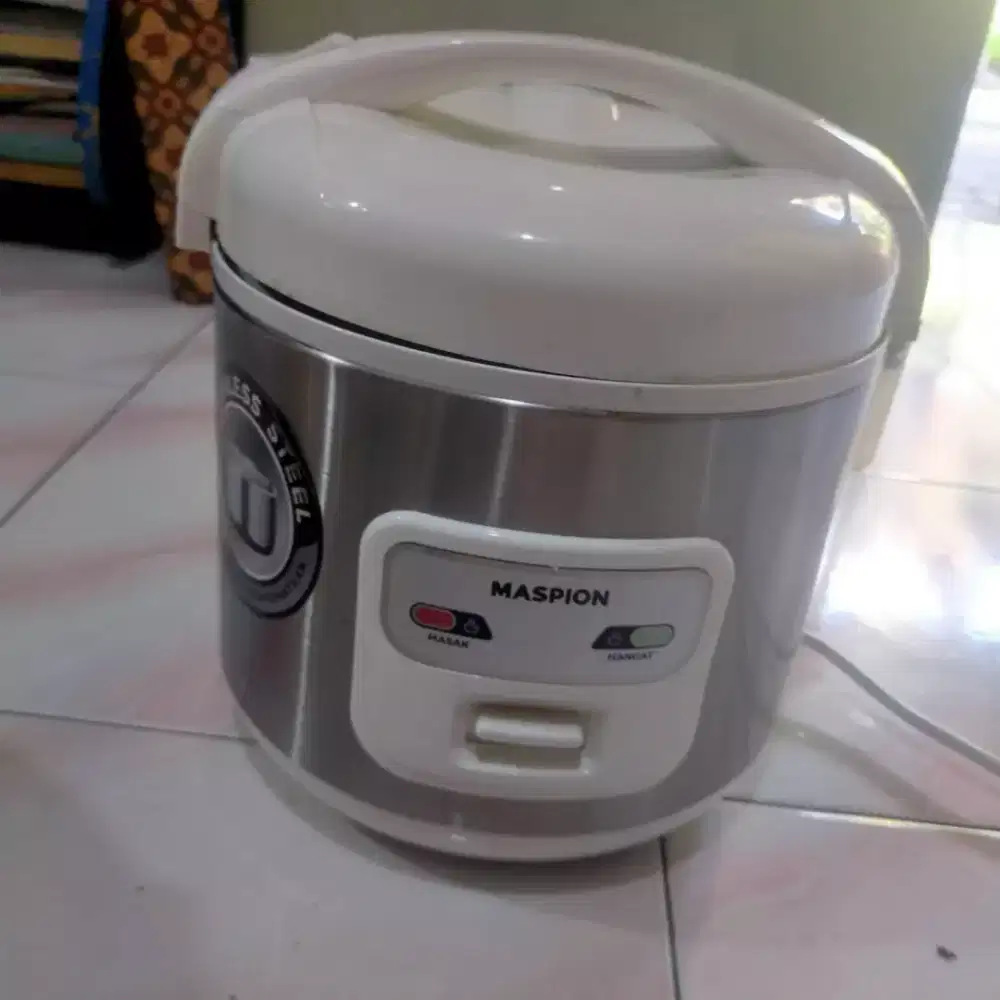 Jual mejikom reskujer menanak nasi ukuran 1/2 kg cod Rungkut Wonorejo