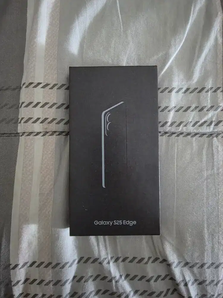 Samsung S25 edge 12/512
