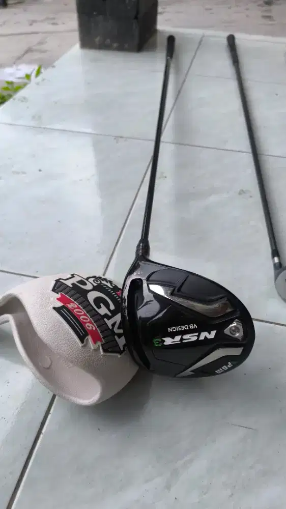 Golf club, driver 1 , 2 wood, 6 iron