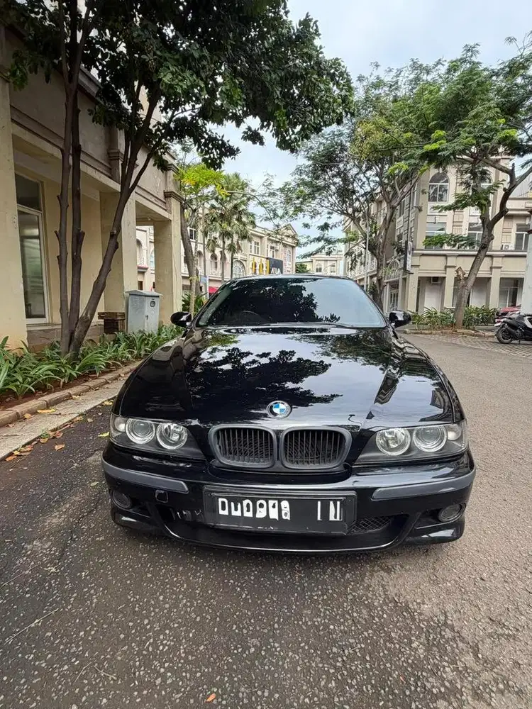 Bmw 528i E39 2000