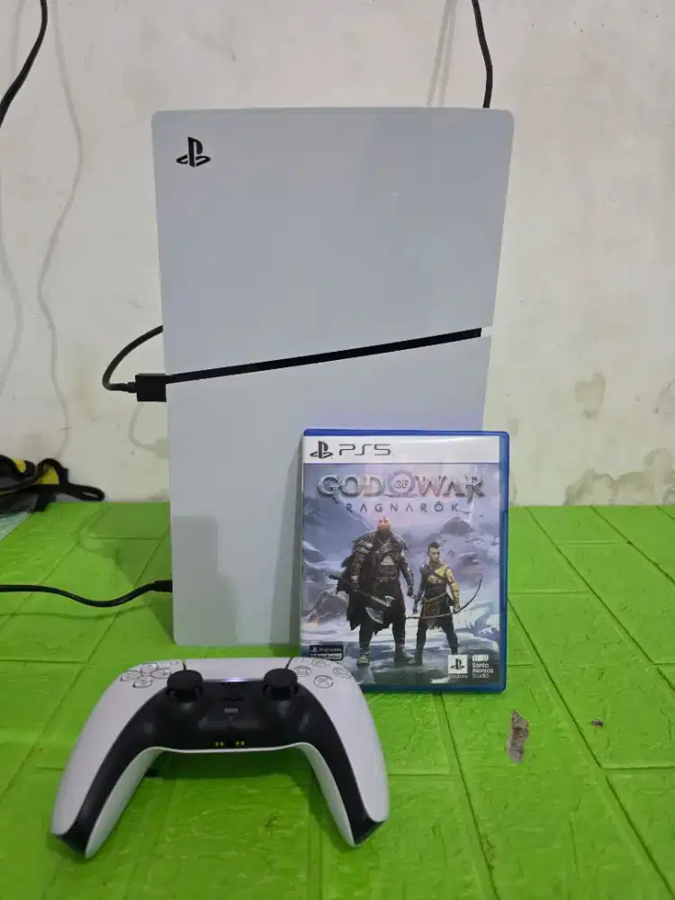 PS 5 SLIM DISC 1TB MULUS Normal
