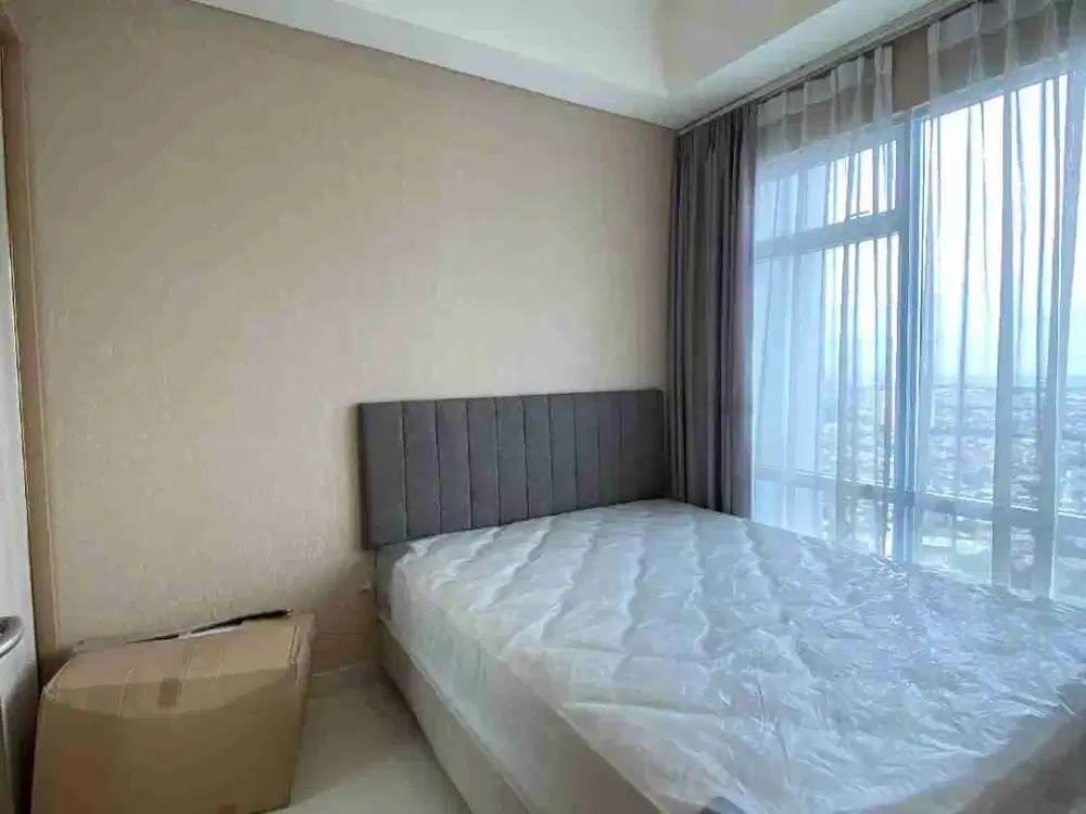 Unit Premium Puri Mansion Brand New City View