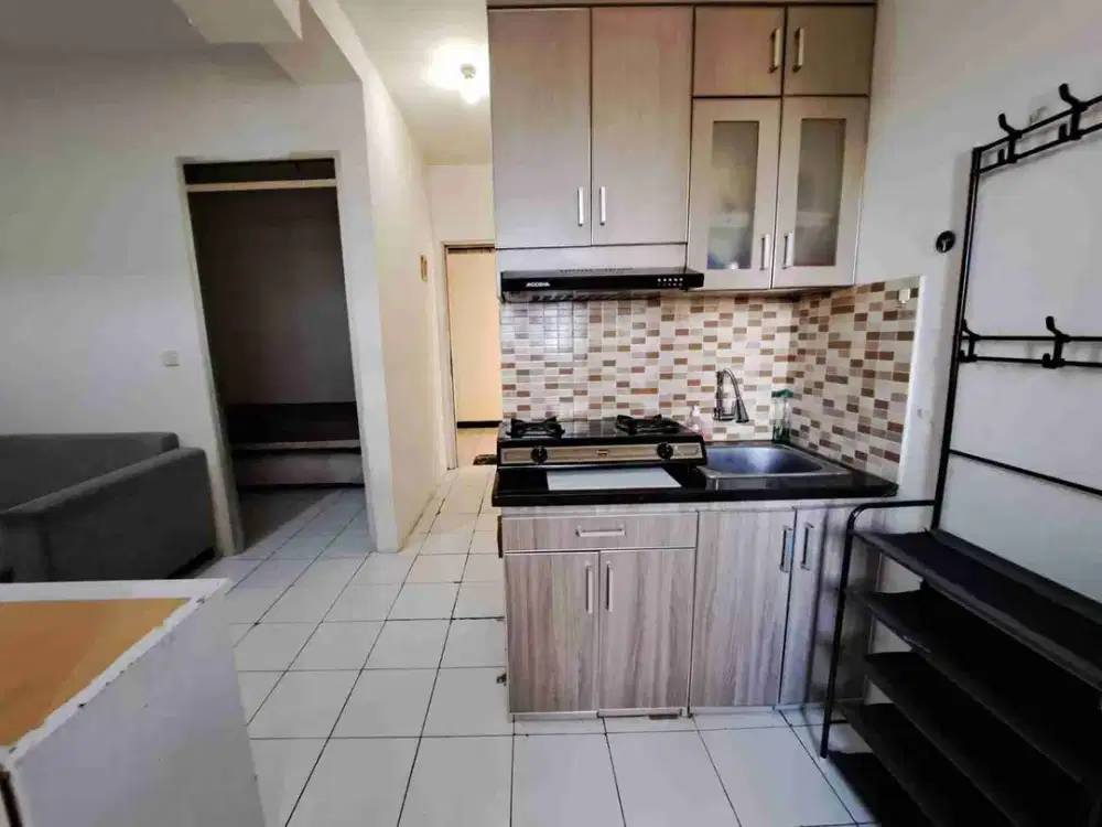 Apartemen Menteng Square Salemba Jakpus disewakan bulanan tahunan termurah  furnished 2 kamar lantai tetendah