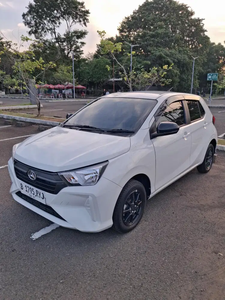 Daihatsu Ayla M 1.0 2026