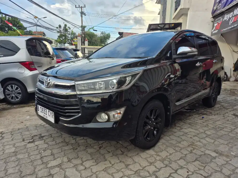 Innova reborn Q 2.0 th 2017 AT