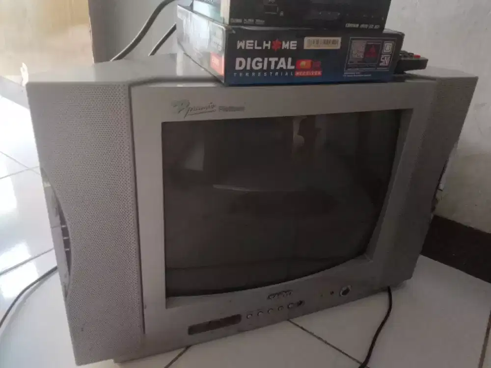 Jual tv 14inc merk sanyo