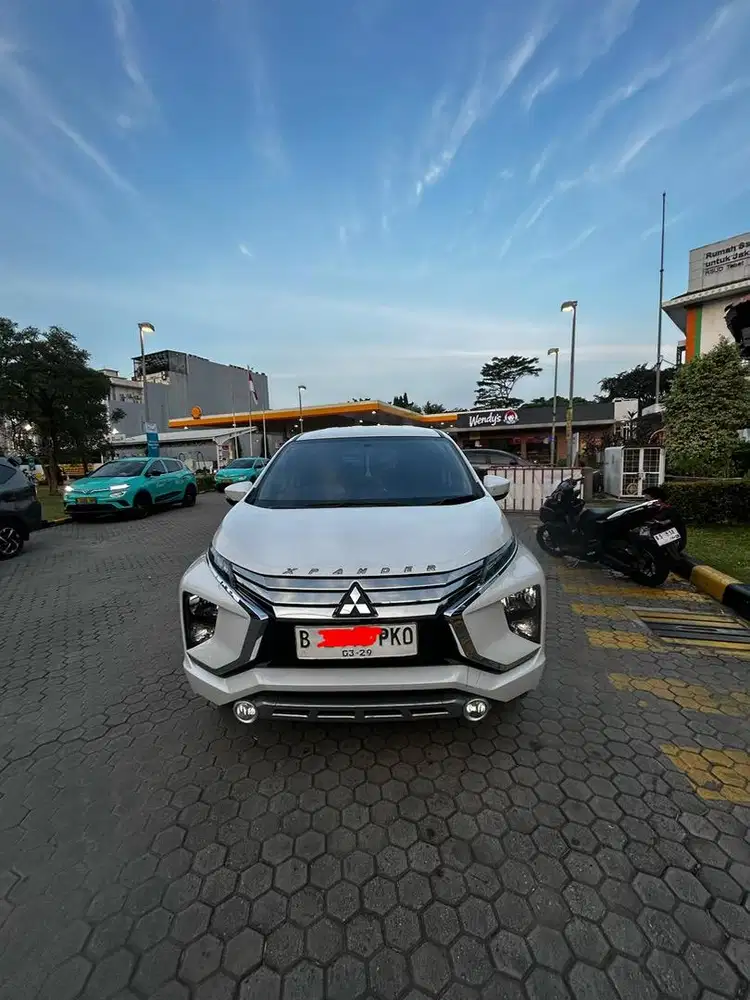 DIJUAL MITSUBISHI XPANDER 1.5 SPORT AT 2019