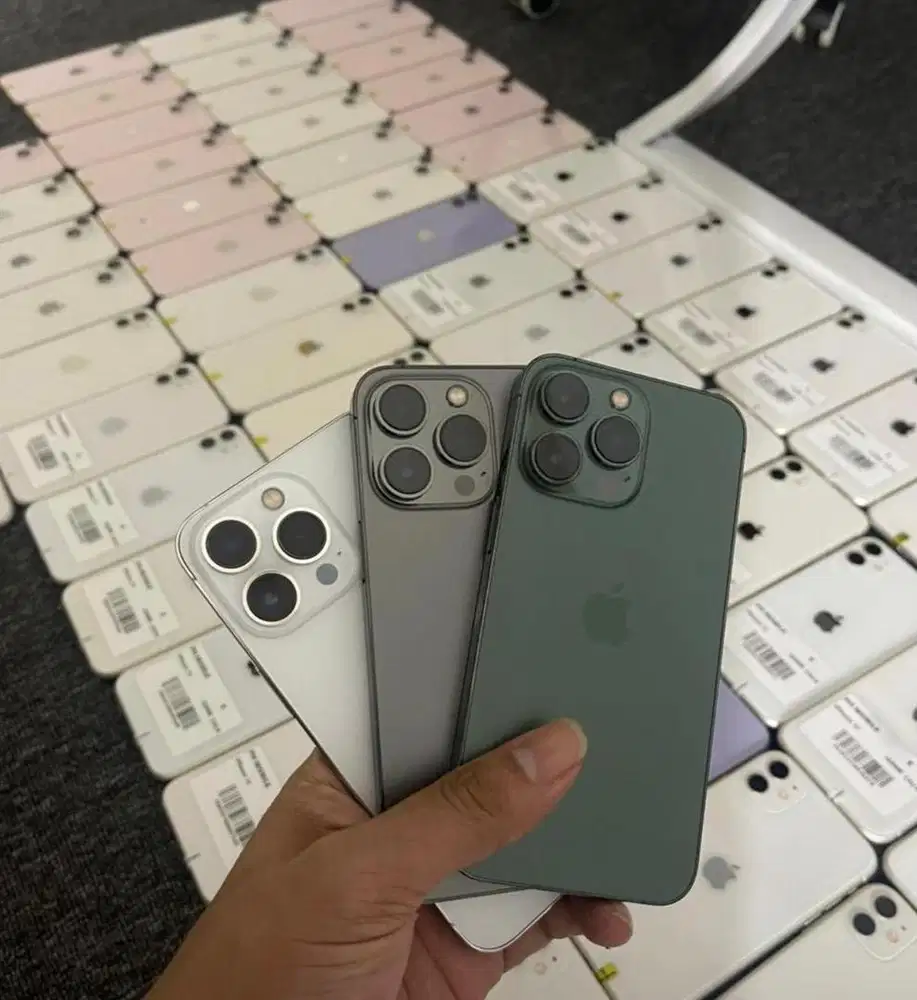 Iphone 13 pro 128gb all op 7jutaan