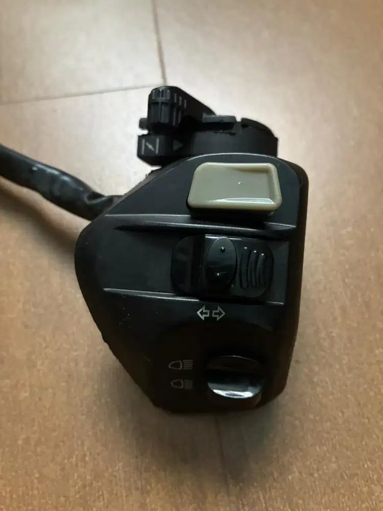 Saklar Switch Kiri Jupiter MX Mio dll