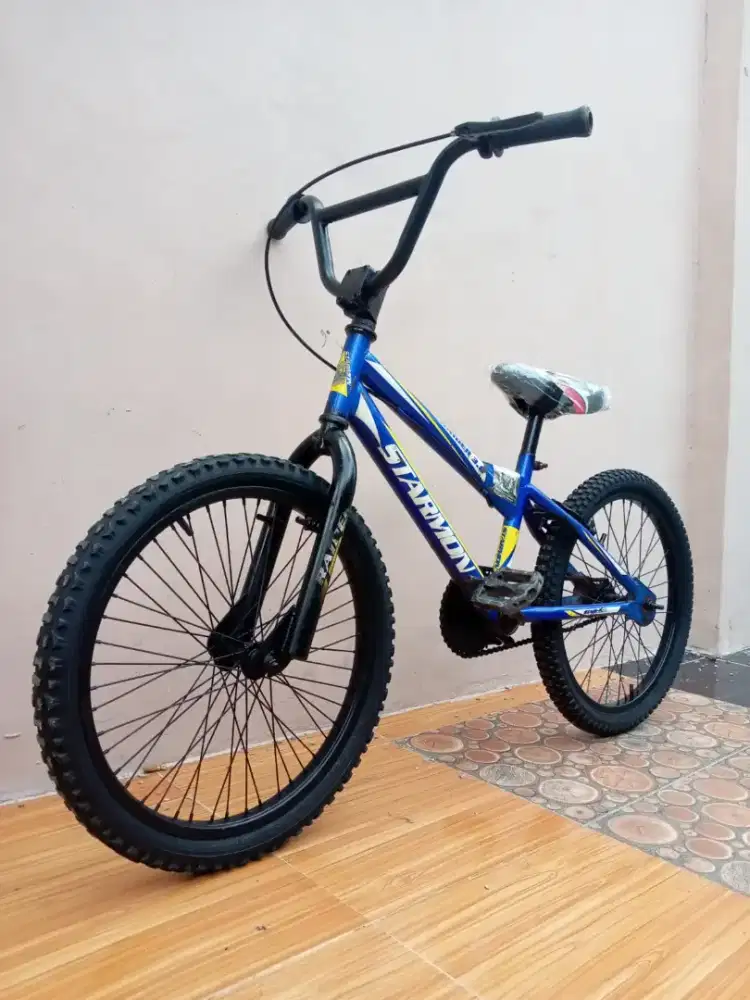 Sepeda BMX STARMON BY PACIFIK