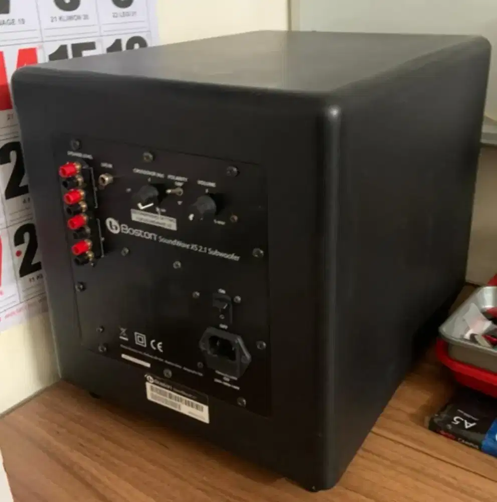 Subwoofer Aktif 8 inch Boston